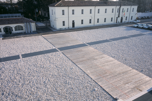 The Temporary Square (Photo by Marco Zanta)